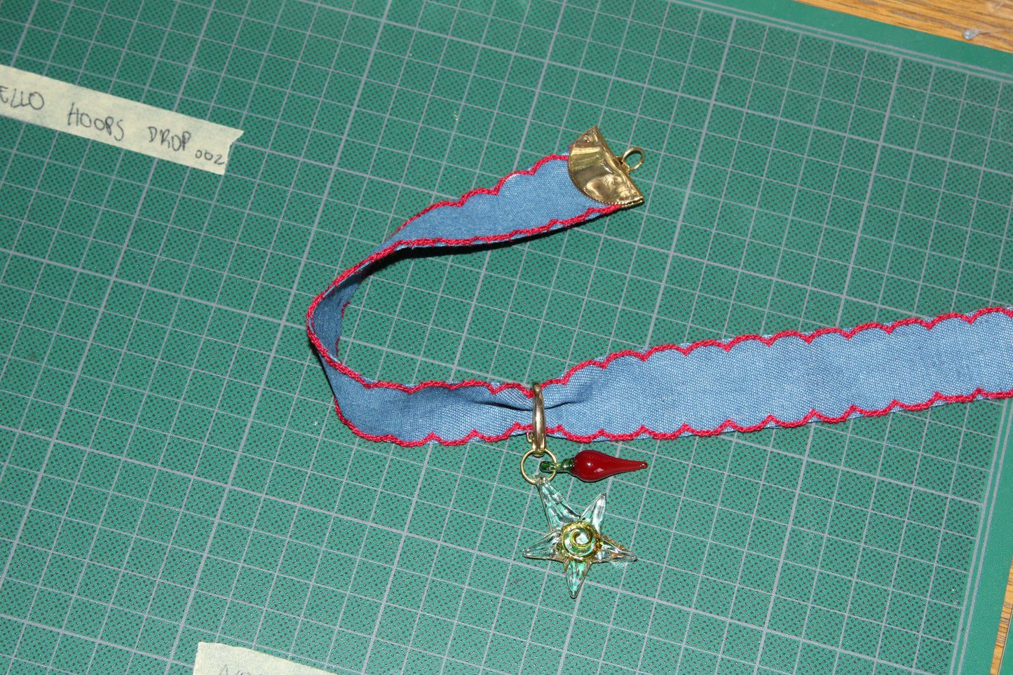 Chilli Star Choker